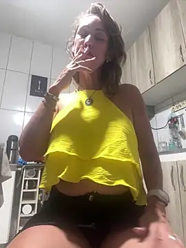 Snapshot of RAIRAsexy chatting on January 2, 2025, 1:06 am RAIRAsexy online show from January 2, 2025, 1:06 am