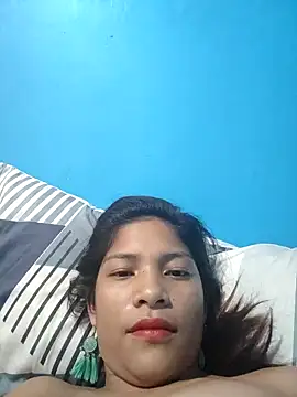 Snapshot of prettyyoung_mom23 chatting on February 9, 2025, 8:44 am prettyyoung mom23 online show from February 9, 2025, 8:44 am