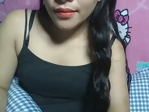 Snapshot of prettyyoung_mom23 chatting on February 1, 2026, 12:37 pm prettyyoung mom23 online show from February 1, 2026, 12:37 pm