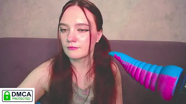 Alyssa   Scarlet online show from December 2, 2025, 4:07 am