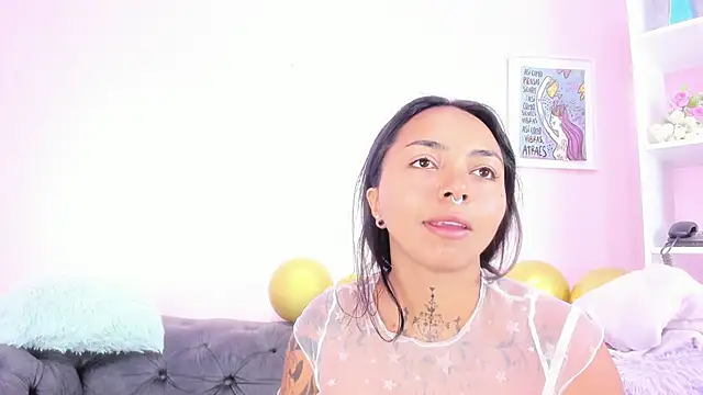 Snapshot of miss_soffi_ chatting on May 25, 2026, 12:22 pm miss soffi online show from May 25, 2026, 12:22 pm