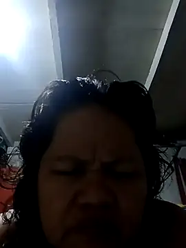 Snapshot of Chubbysweetmom chatting on September 14, 2025, 9:36 pm Chubbysweetmom online show from September 14, 2025, 9:36 pm