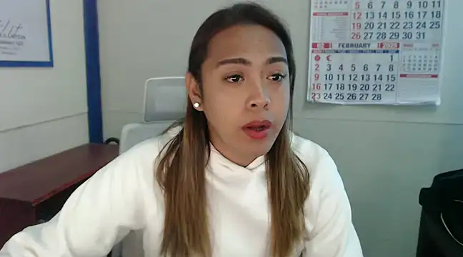 Snapshot of Your_PrettyGirlxxx chatting on February 4, 2025, 12:19 am Your PrettyGirlxxx online show from February 4, 2025, 12:19 am