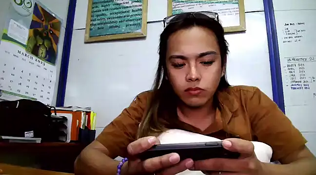 Snapshot of Your_PrettyGirlxxx chatting on March 5, 2025, 6:12 am Your PrettyGirlxxx online show from March 5, 2025, 6:12 am