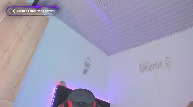  valeriaaa online show from March 20, 2025, 7:35 pm