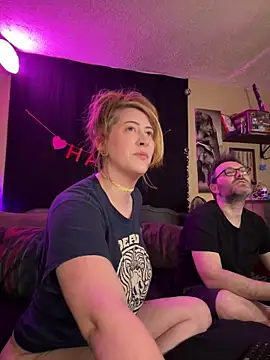 Snapshot of Mallorykoxx69 chatting on February 19, 2025, 7:50 am Mallorykoxx69 online show from February 19, 2025, 7:50 am