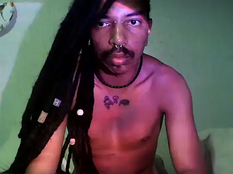 Snapshot of DarkSlim666 chatting on September 15, 2025, 4:23 am DarkSlim666 online show from September 15, 2025, 4:23 am