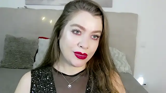 PetersEmily online show from December 8, 2024, 6:28 pm