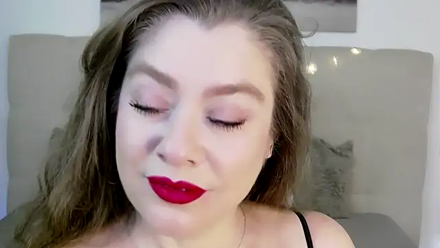 PetersEmily online show from December 20, 2024, 3:00 pm