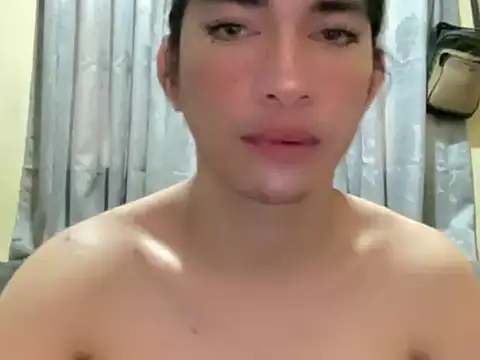 Snapshot of QUEEN_LILITH chatting on February 2, 2026, 6:01 am QUEEN LILITH online show from February 2, 2026, 6:01 am