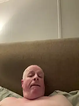 Snapshot of locallad88 chatting on January 2, 2025, 5:07 pm locallad88 online show from January 2, 2025, 5:07 pm