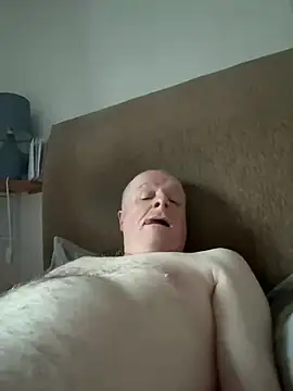 Snapshot of locallad88 chatting on January 9, 2025, 8:24 am locallad88 online show from January 9, 2025, 8:24 am