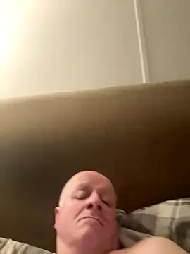 Snapshot of locallad88 chatting on November 6, 2025, 11:15 pm locallad88 online show from November 6, 2025, 11:15 pm