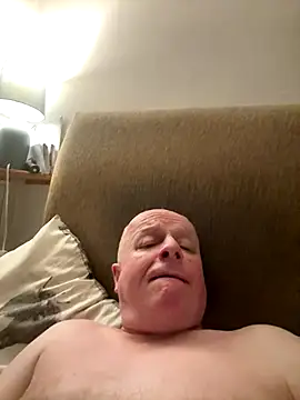 Snapshot of locallad88 chatting on November 15, 2025, 10:37 pm locallad88 online show from November 15, 2025, 10:37 pm