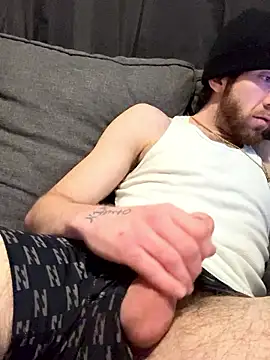 KcCumz19 online show from January 9, 2026, 2:09 pm