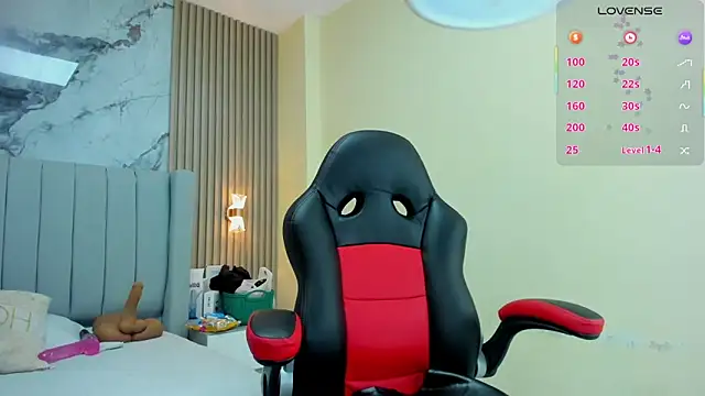 MAGIEVANS1 online show from April 1, 2026, 12:06 pm