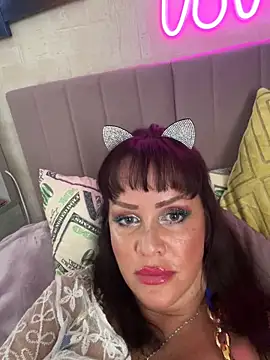 Lolaley2 online show from June 17, 2026, 11:34 am