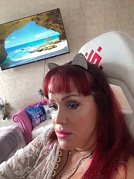 Lolaley2 online show from June 30, 2026, 7:09 am