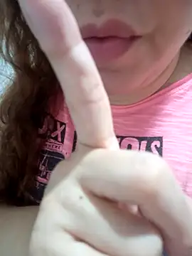 Snapshot of CASADASIGILO2 chatting on February 8, 2025, 9:24 am CASADASIGILO2 online show from February 8, 2025, 9:24 am