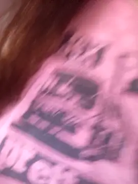 CASADASIGILO2 online show from October 27, 2025, 11:36 am