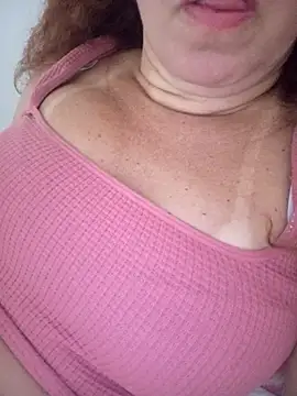 CASADASIGILO2 online show from November 4, 2025, 12:59 pm