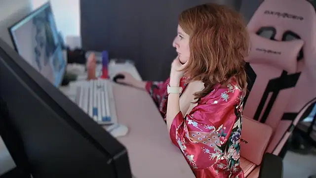 Snapshot of Exotic-Desire chatting on January 22, 2025, 11:12 am Exotic-Desire online show from January 22, 2025, 11:12 am