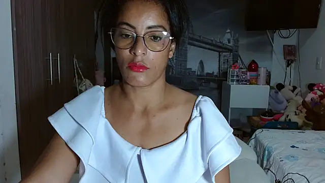 kateleyagrey online show from December 14, 2024, 10:50 pm