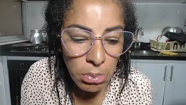 Snapshot of kateleyagrey chatting on May 20, 2026, 7:42 pm kateleyagrey online show from May 20, 2026, 7:42 pm