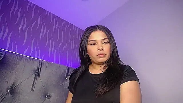Snapshot of DeniseMoca chatting on April 17, 2026, 7:28 pm DeniseMoca online show from April 17, 2026, 7:28 pm