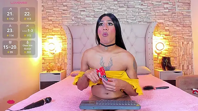 Lucia-sex online show from March 3, 2025, 8:11 pm