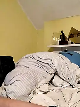 Snapshot of londonfuckwhore1 chatting on December 23, 2024, 4:39 pm londonfuckwhore1 online show from December 23, 2024, 4:39 pm