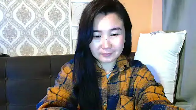 Bet Lu online show from December 22, 2024, 4:27 pm