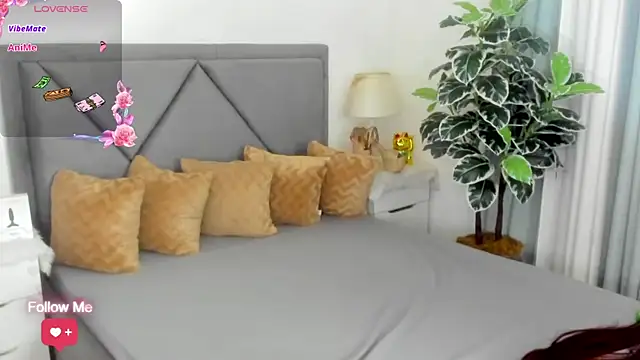 Miss Cattleya69 online show from November 17, 2025, 1:28 pm