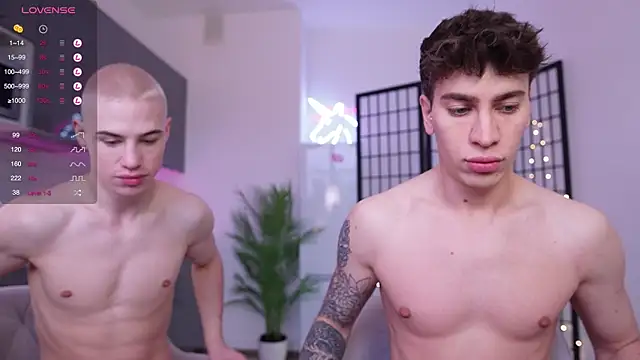 Evan  White  online show from December 2, 2024, 8:09 am