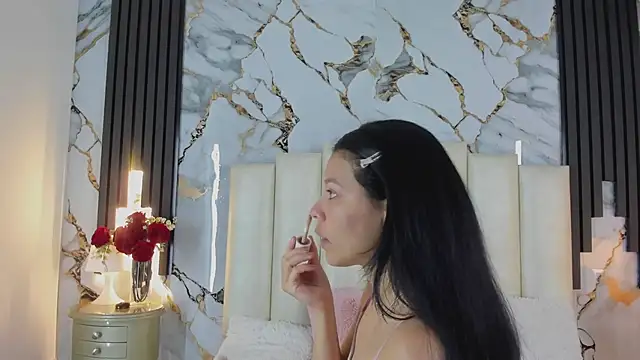 lulumars online show from February 14, 2026, 4:42 am