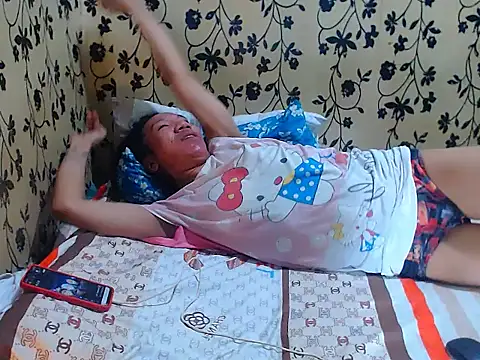 Snapshot of AsianNaughtiesMistress chatting on November 2, 2025, 4:15 am AsianNaughtiesMistress online show from November 2, 2025, 4:15 am