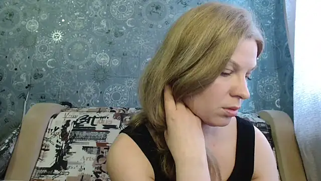 BlondeFox online show from April 10, 2026, 3:23 am