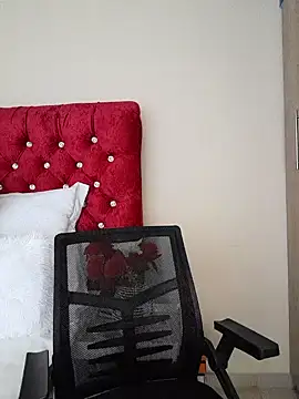 BoobQueenxx online show from January 27, 2025, 4:52 am