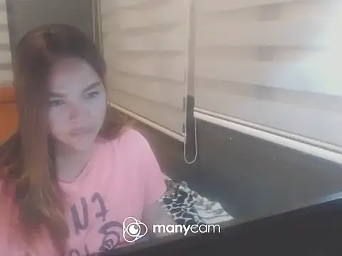 Snapshot of HARDFUCKING_MISTRESS chatting on December 16, 2025, 10:37 pm HARDFUCKING MISTRESS online show from December 16, 2025, 10:37 pm