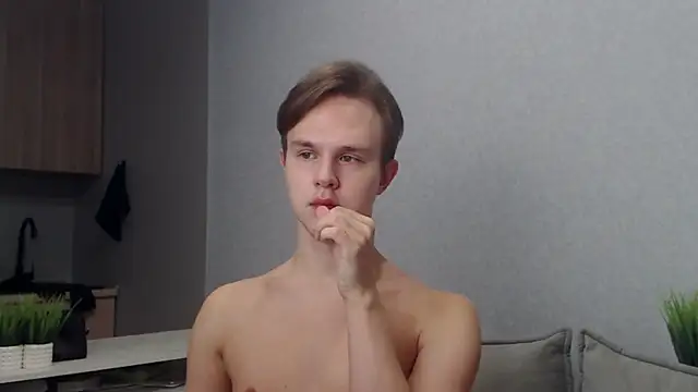 Snapshot of MartinMendez chatting on November 13, 2025, 9:30 am MartinMendez online show from November 13, 2025, 9:30 am