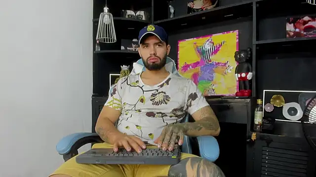 matteosantos online show from February 9, 2025, 10:53 am