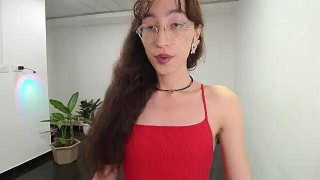 Snapshot of NicoleCortez chatting on December 5, 2024, 2:42 am NicoleCortez online show from December 5, 2024, 2:42 am