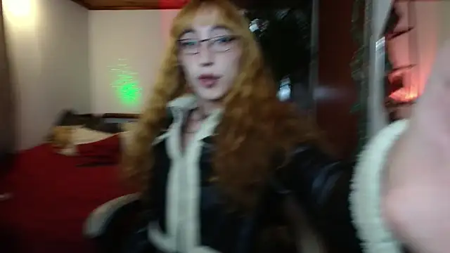 NicoleCortez online show from February 27, 2026, 10:54 pm