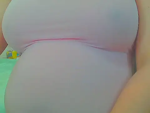 Snapshot of keepmepregnantT chatting on November 6, 2025, 11:00 am keepmepregnantT online show from November 6, 2025, 11:00 am