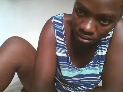 Snapshot of shape30 chatting on January 25, 2025, 5:18 am shape30 online show from January 25, 2025, 5:18 am
