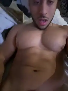 pimentfort77 online show from December 17, 2024, 10:43 pm