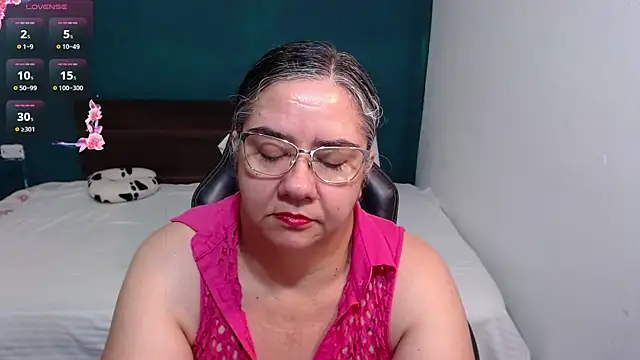 scaelettdubois online show from October 6, 2025, 12:08 am