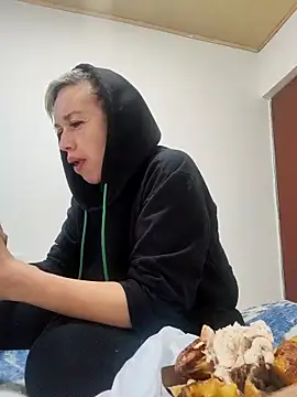 sexymarilyncolombia online show from March 15, 2025, 10:22 pm