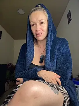 sexymarilyncolombia online show from March 5, 2026, 3:02 am