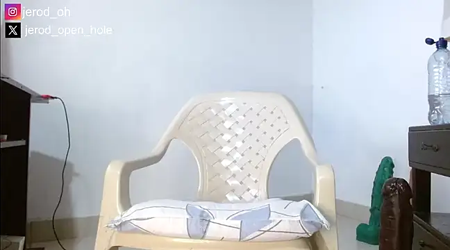 Snapshot of jerod_oh chatting on February 18, 2025, 4:37 am jerod oh online show from February 18, 2025, 4:37 am